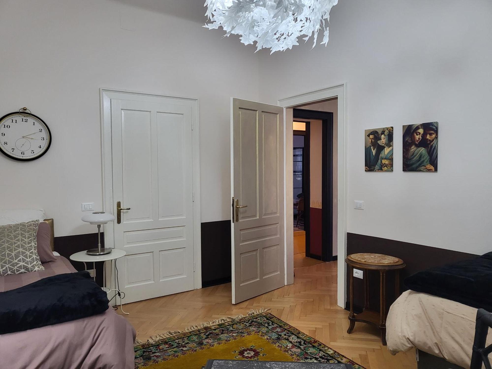 La Casa Di Gatsby Lusso In Pieno Centro Con Parcheggio Gorizia Exterior foto